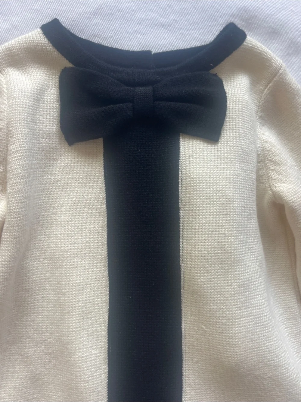 NWT Size 6-9 Months Savannah Cream and Black Bow Front Knit Two Piece Outfit